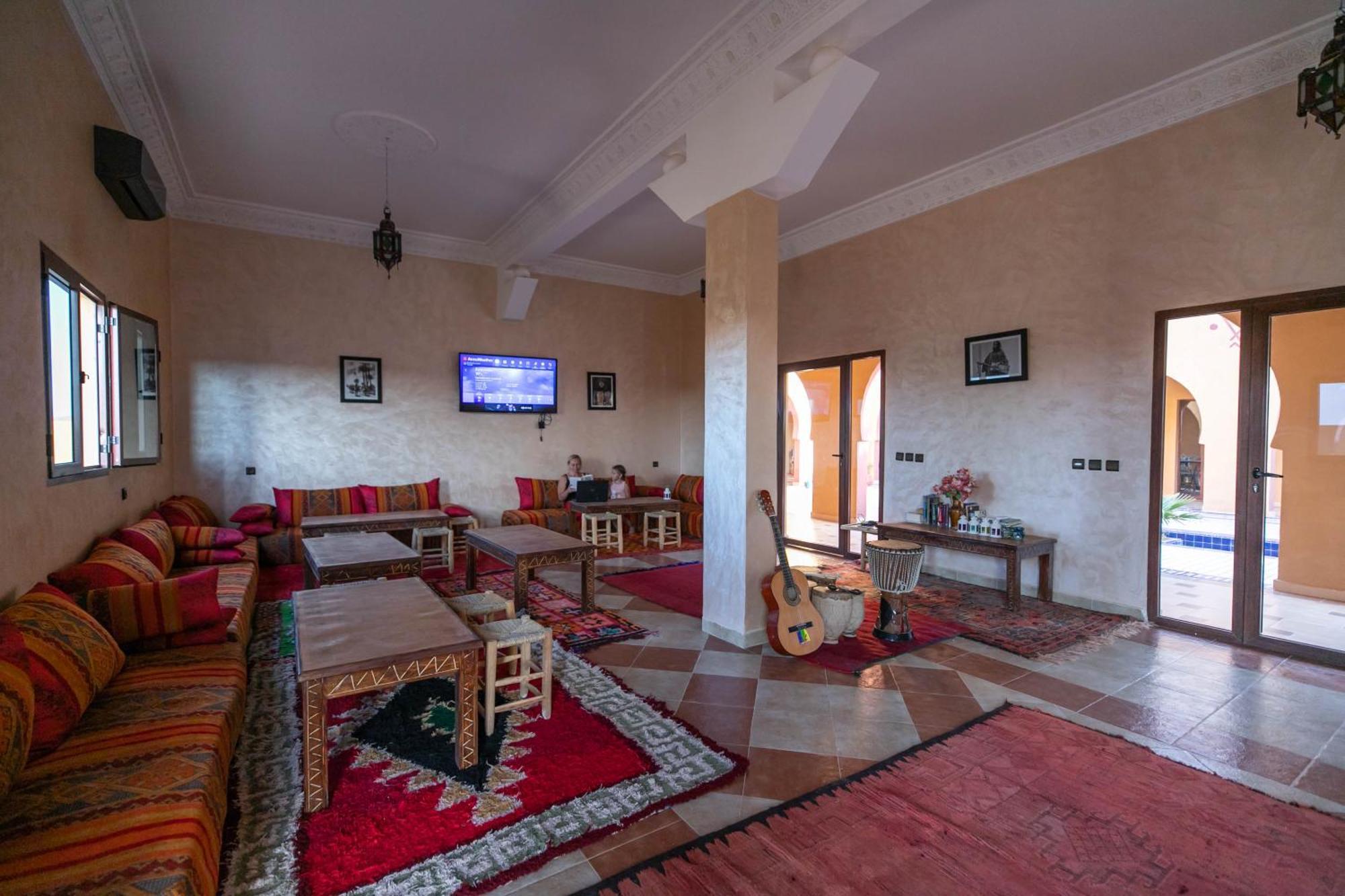Berber Palace メルズーガ エクステリア 写真