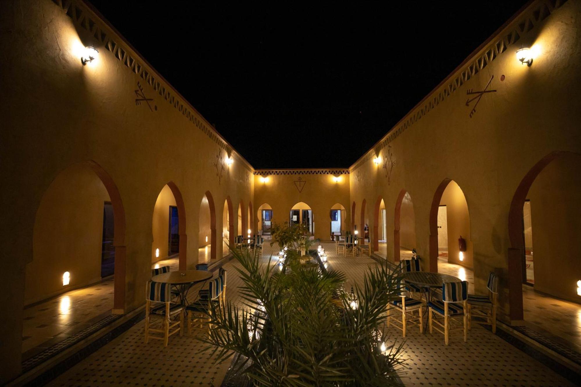 Berber Palace メルズーガ エクステリア 写真